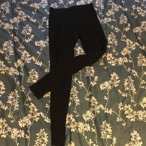 Women’s XS Black leggings.
